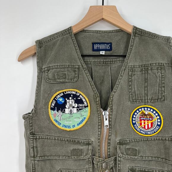 Vintage Apparatus Scouts Merit Badge Patch Moon Landing Vest - Picture 3 of 6